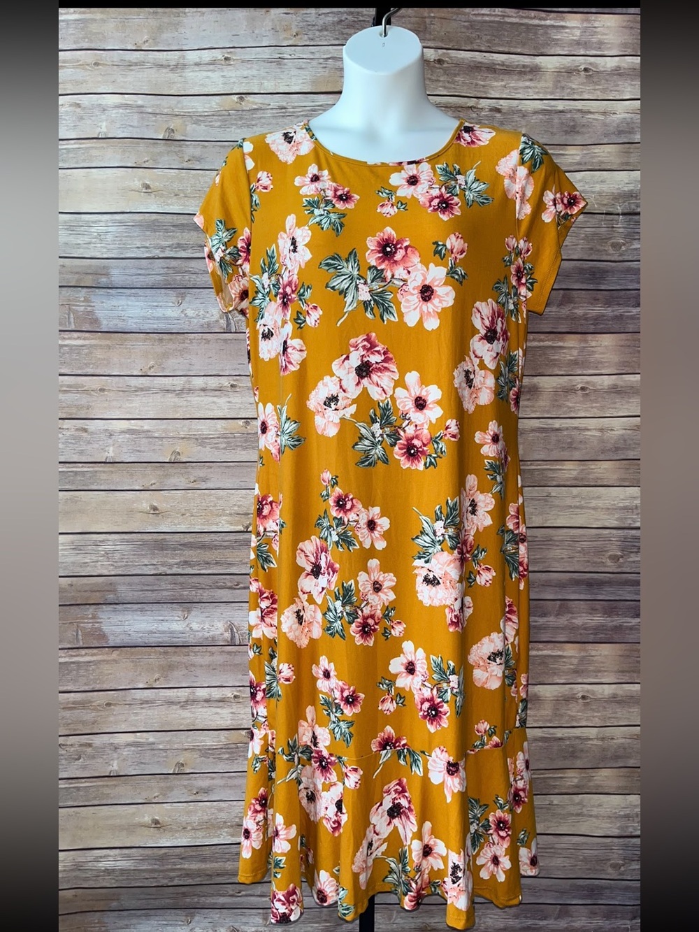 Vibe Mustard Floral Midi Dress - Size 3X